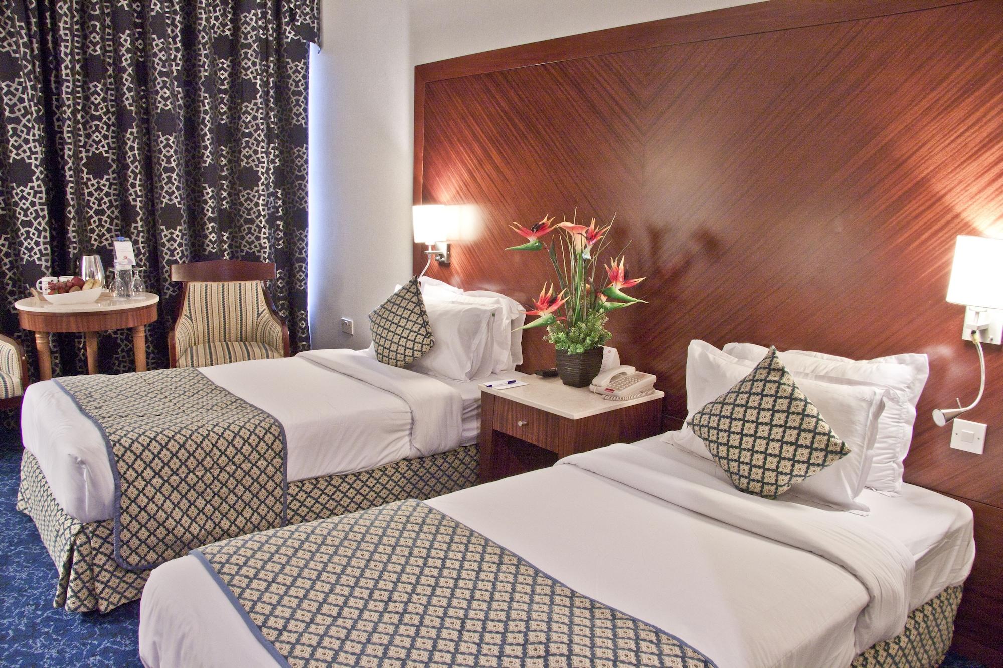Regent Palace Hotel 4*