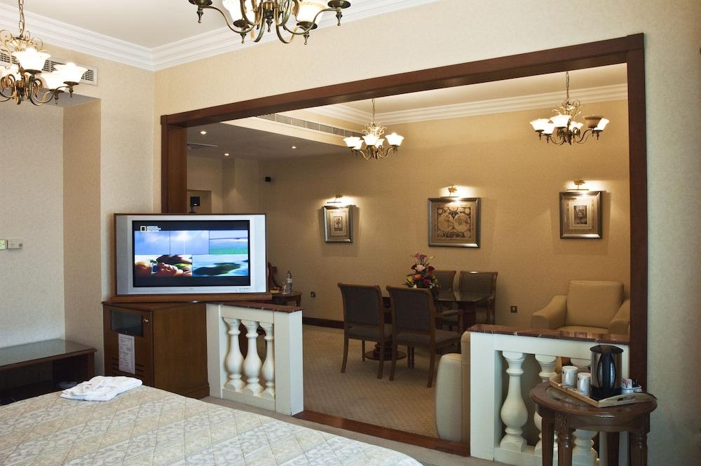 Regent Palace 4*